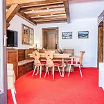Chesa Murtel By Interhome Daire *